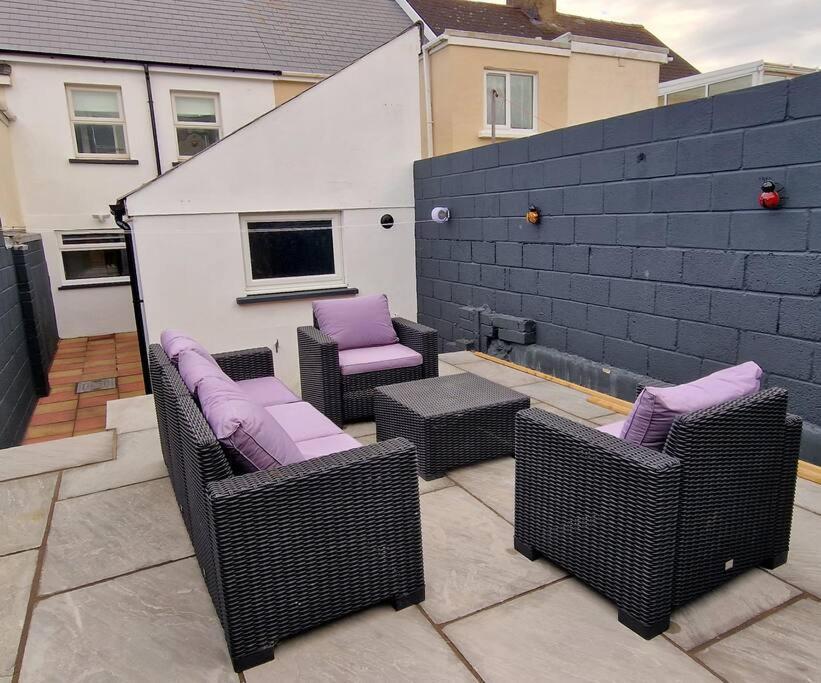 Sea View Luxury 5 Star Cottage Near Milford Marina Milford Haven Zewnętrze zdjęcie
